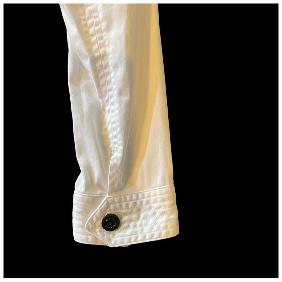 White House Black Market White Ruffle Jacket - Picture 7 of 13